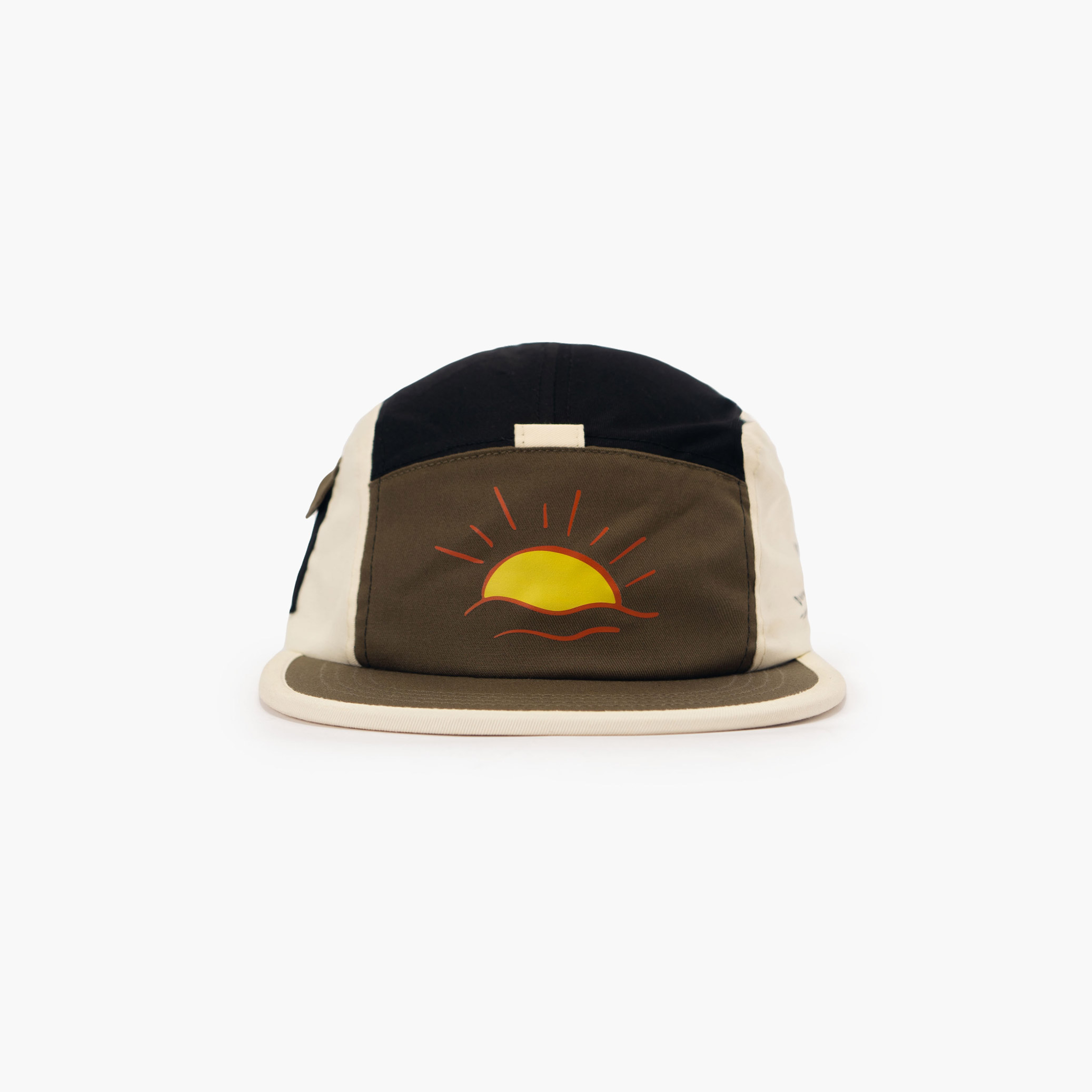 Sunset di Kebun x Artch: Suuny Cap - Black Army